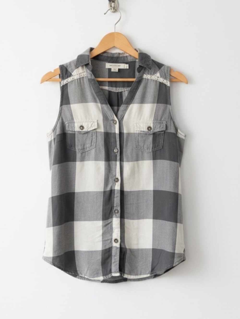 Triple Five Soul Off White Gray Gingham Plaid Soft Flannel Shirt Top Size M